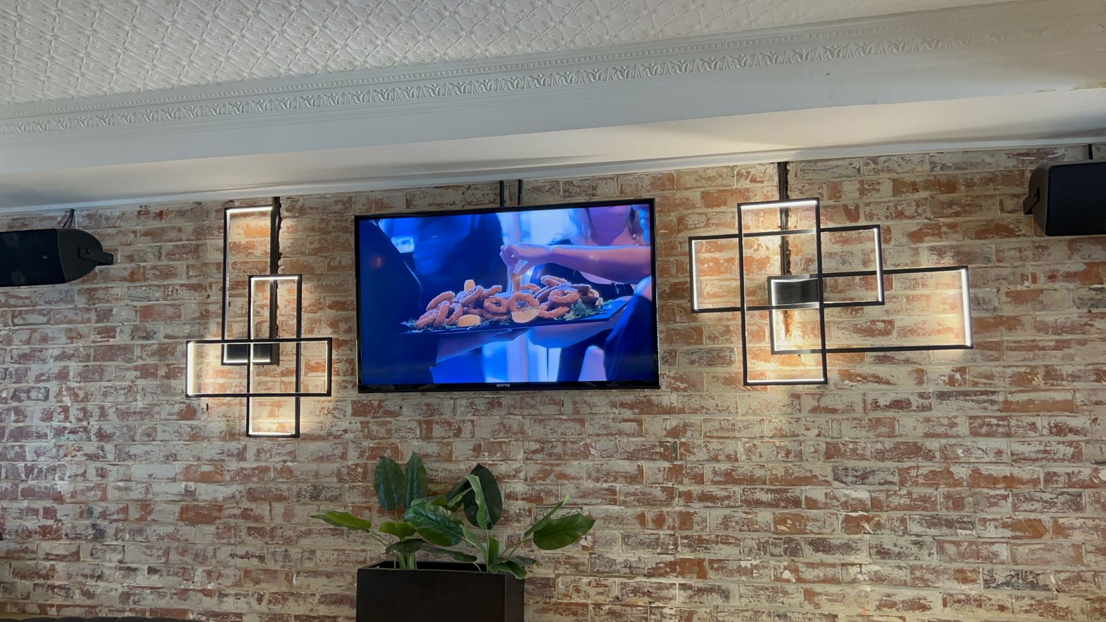 A free Micropixel screen showing the host business's own food
